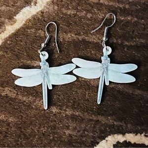$1!!!** Dragonfly fashion earrings